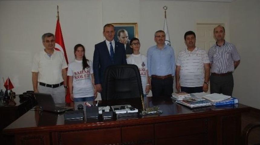 Işık’tan Başarılı Öğrencilere Ödül