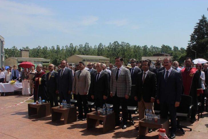 Ali Fuad Başgil Hukuk Fakültesi'nde Ilk Mezuniyet Töreni G1