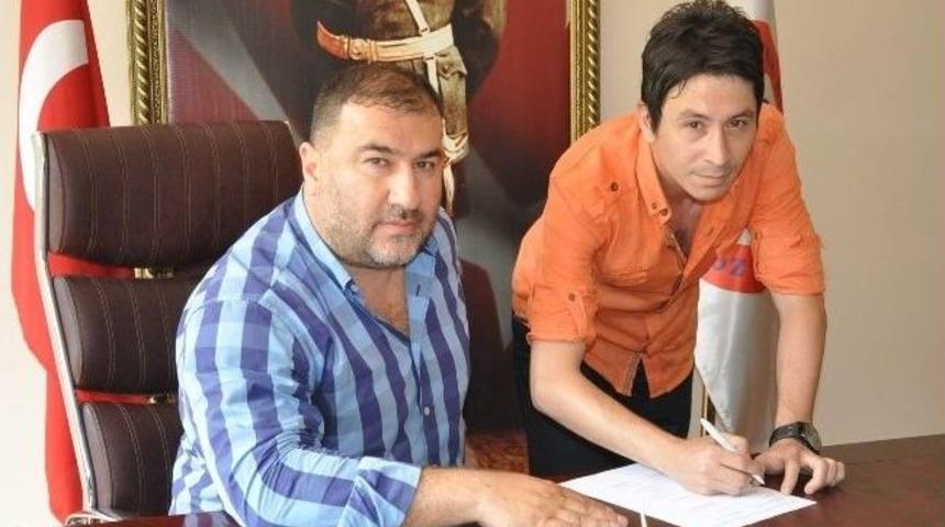 Emrah Erg&uuml;r Yeniden K&ouml;m&uuml;rspor&rsquo;da