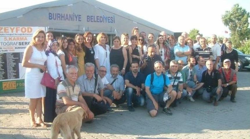 Fotoğraf&ccedil;ılar &Ccedil;adırda Sergi A&ccedil;tı