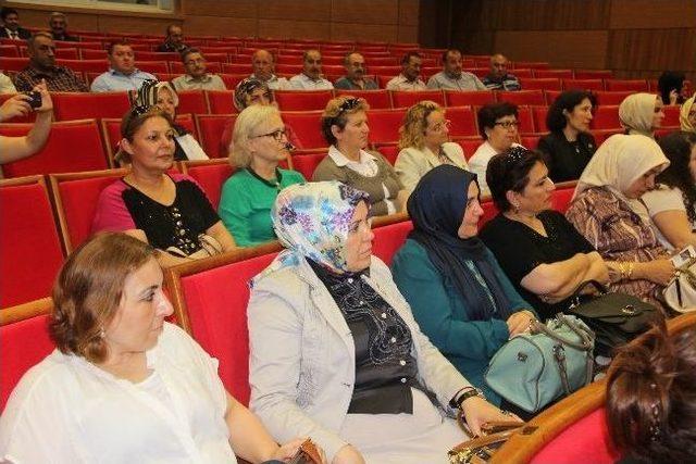 Nükhet Hotar: “3 Çocuk Başbakanımızın Fantezisi Değil”