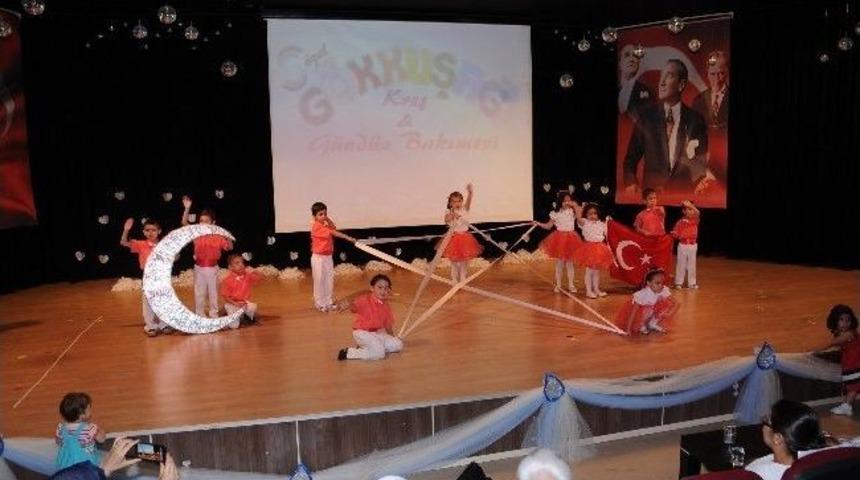 Nazilli'de Miniklerin G&ouml;sterisi Velileri Mest Etti