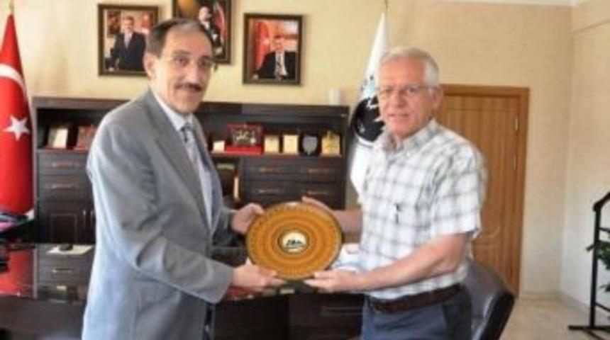 Emniyet M&uuml;d&uuml;r&uuml; Kalayoğlu&rsquo;ndan Başkan Cingil&rsquo;e Ziyaret