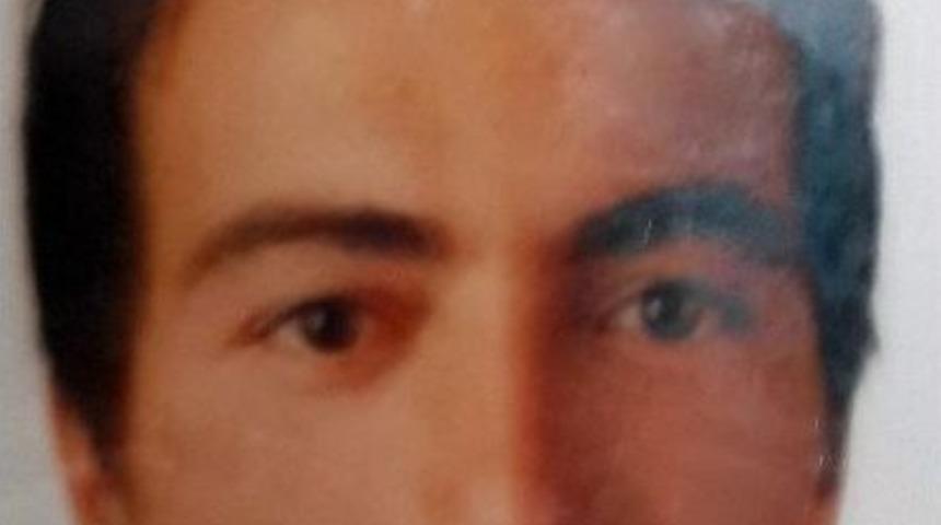 Pazar Yerinde Sır İntihar