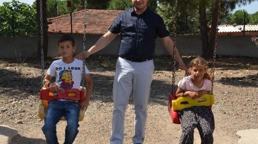 Başkan Tosun'dan En Anlamlı Karne Hediyesi