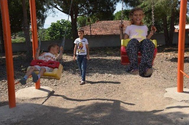 Başkan Tosun'dan En Anlamlı Karne Hediyesi