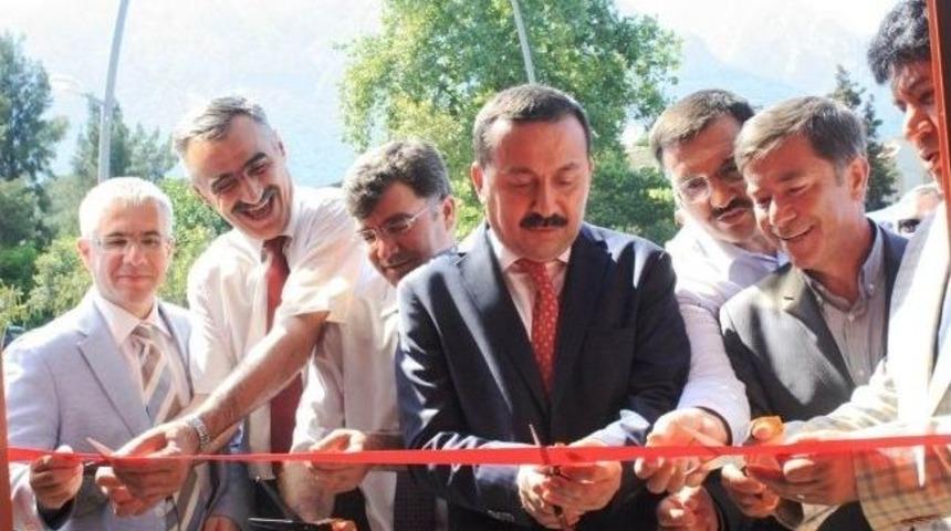 Sel&ccedil;uk&rsquo;un Sualtı Merkezi A&ccedil;ıldı