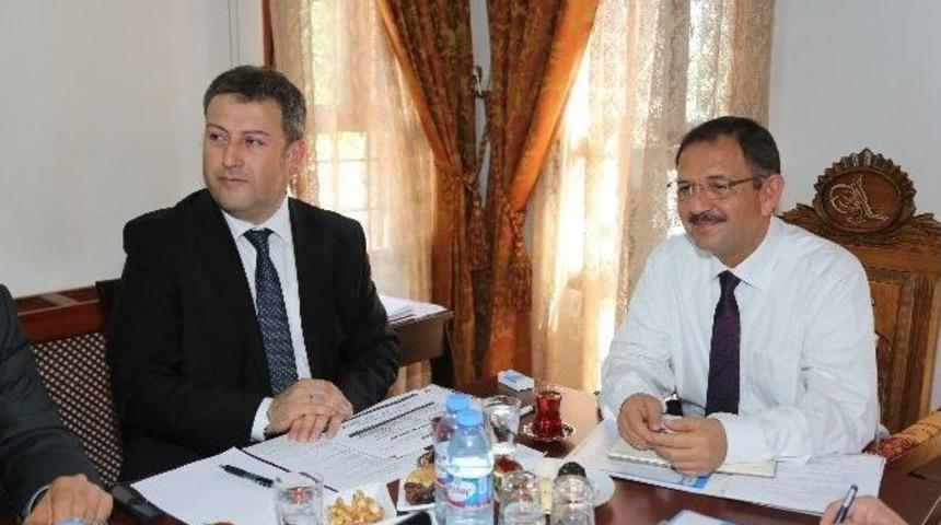 Talas Ve Hacılar'a B&uuml;y&uuml;kşehir Desteği