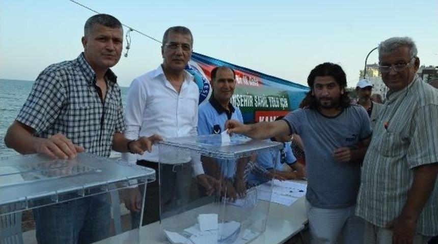 Mezitli&rsquo;de Halk Sandık Başına Gitti