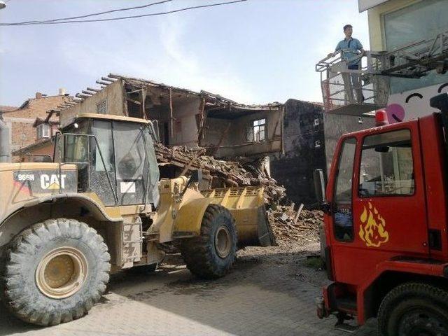 Metruk Binalar Yıkılıyor 2