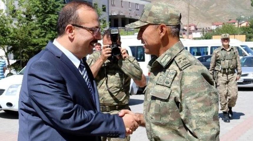 Korgeneral Barut&ccedil;u&rsquo;dan Vali Canbolat&rsquo;a Ziyaret