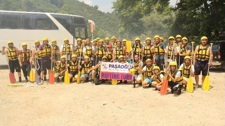 K&uuml;tahyalı Elektrik&ccedil;ilerin Rafting Heyecanı