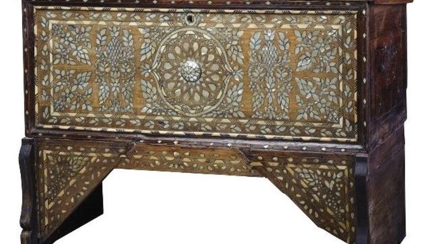 M&uuml;zayedede Bir "ilk"