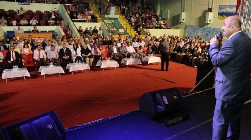 Aksaray&rsquo;da &Ouml;mer D&ouml;ngeloğlu İle Asr-ı Saadet Konferansı