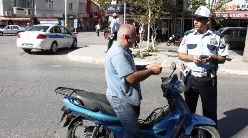 Sarıg&ouml;l&rsquo;de Motosiklet Ve Trakt&ouml;rlere Sıkı Denetim