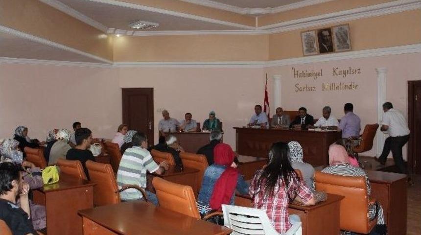 Başkan Kara Sorun Dinledi