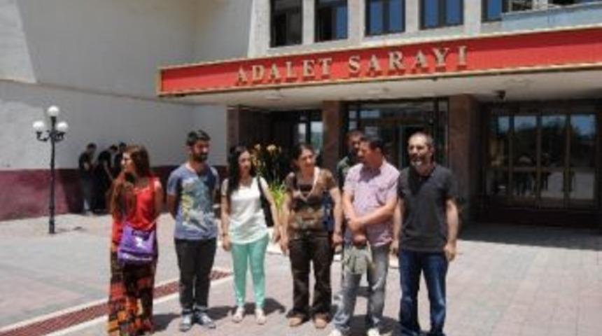 &Ouml;calan Posterini D&uuml;zeltmeye 10 Ay Hapis
