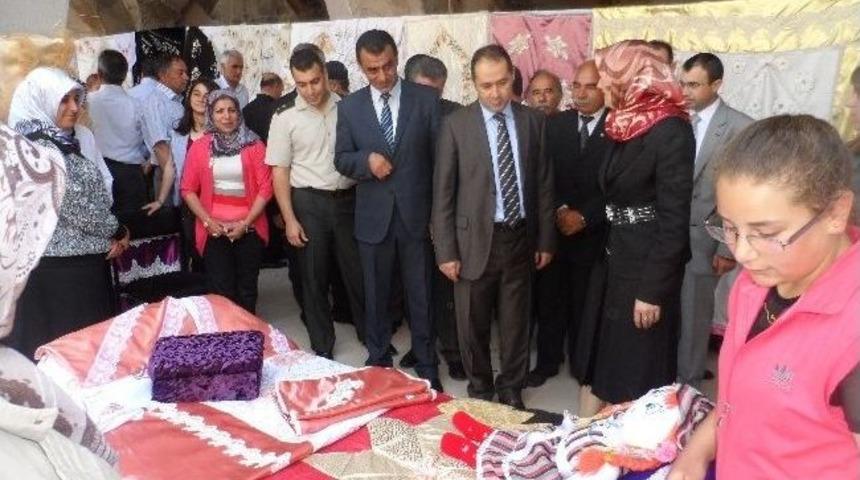 Sultanhanında Halk Eğitim Kurs Sergisi