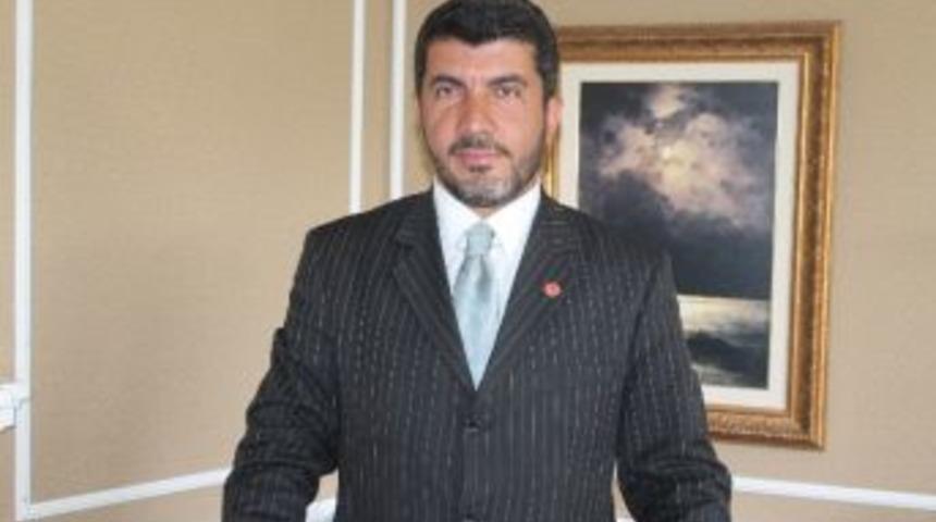 Gazeteci Keskin, K&ouml;şk&rsquo;e G&ouml;z Dikti