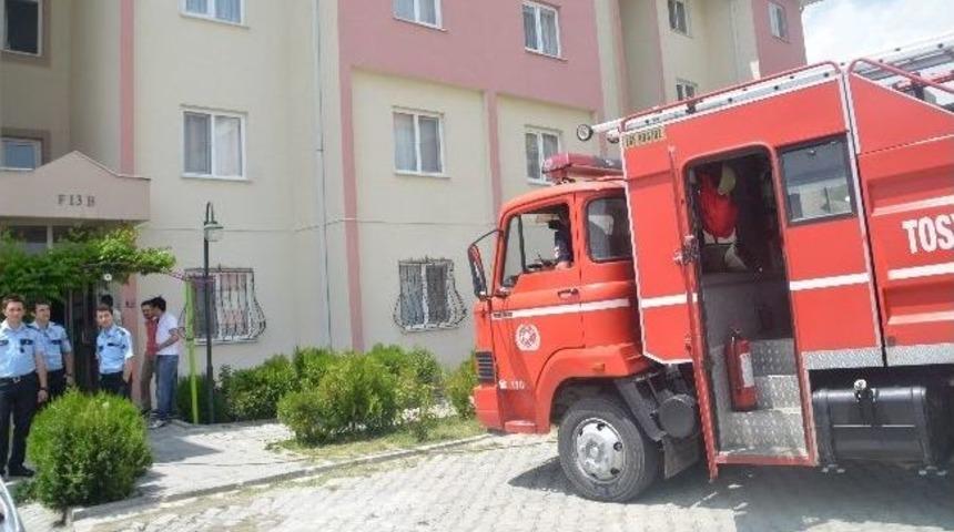 Tosya'da Toplu Konutlarda Yangın Tehlikesi