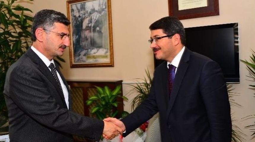 Başkan &Ccedil;elik&rsquo;ten Vali Bektaş&rsquo;a Ziyaret