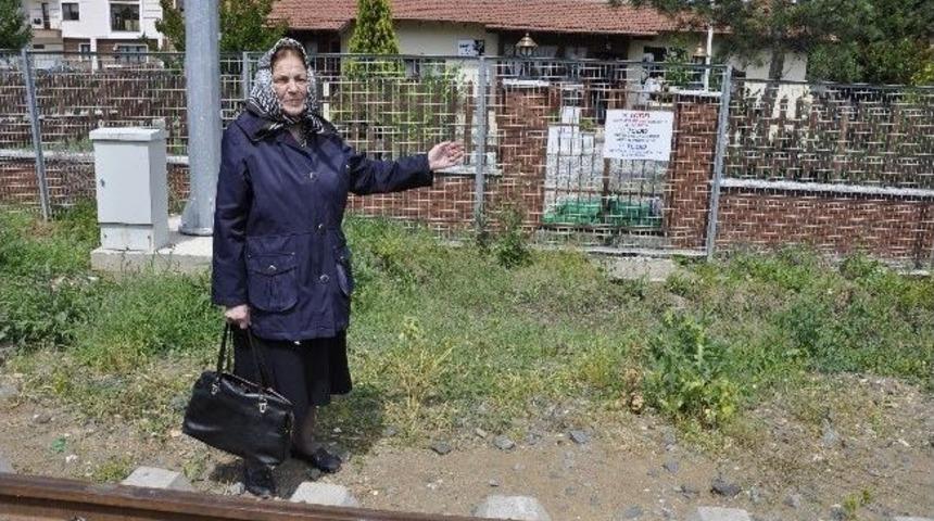 Muazzez Arda: "atat&uuml;rk Evi&rsquo;nin Giriş Kapısını A&ccedil;ın"