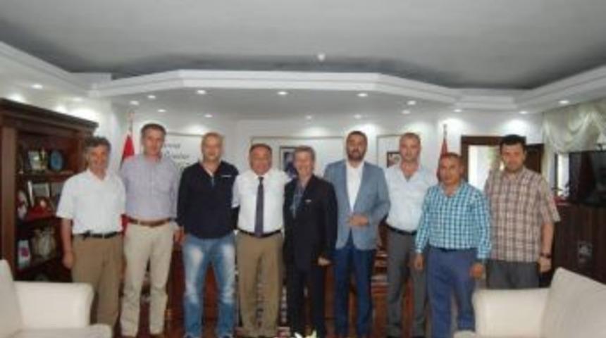 Salman, Yalovaspor&rsquo;a Destek S&ouml;z&uuml; Verdi