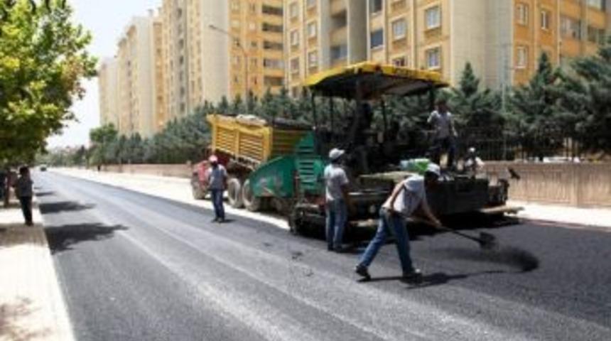 Sel&ccedil;uklu&rsquo;da Asfalt Ve Altyapıda Yoğun Tempo