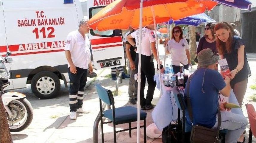 Mersin 112 Başhekimliği Ekipleri Vatandaşları Bilgilendirdi