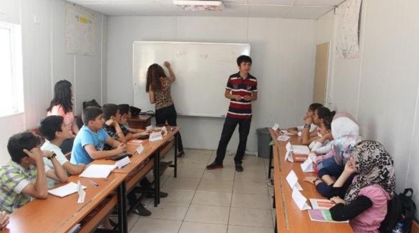 Gamek'ten Suriyeli &Ccedil;ocuklara Kişisel Gelişim Eğitimi