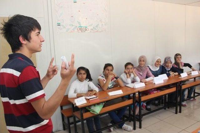 Gamek'ten Suriyeli Çocuklara Kişisel Gelişim Eğitimi