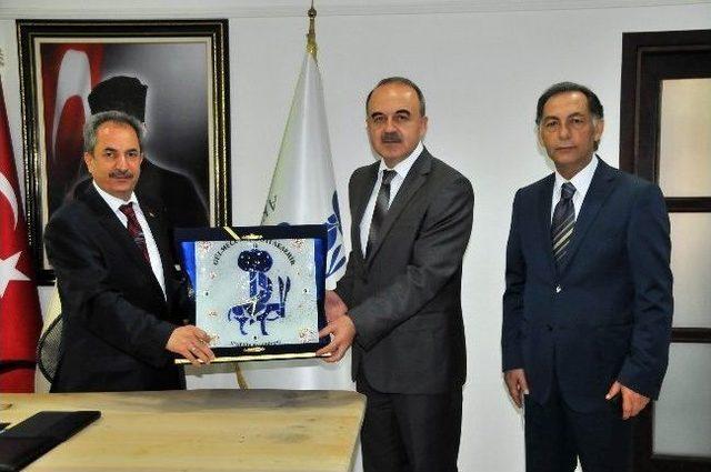 Vali Erol&rsquo;dan Başkan Akkaya&rsquo;ya Ziyaret 1