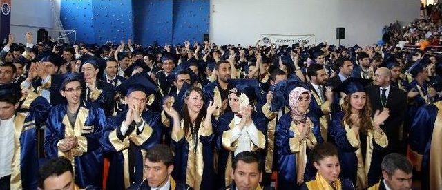 Rekt&ouml;r Korkmaz: &ldquo;hayatın Se&ccedil;imlerini Gen&ccedil;ler Belirleyecektir&rdquo; 1