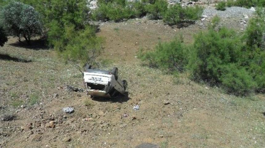 Kulp&rsquo;ta Trafik Kazası: 3 Yaralı