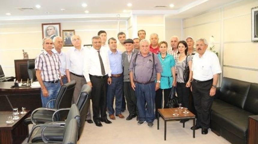 Mersin Chp İl Y&ouml;netiminden Mhp&rsquo;li Başkana Ziyaret