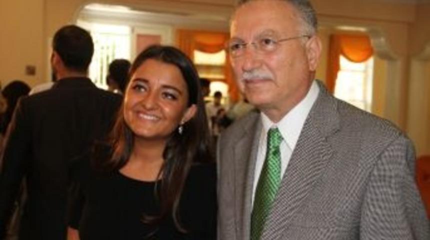 (d&uuml;zeltme) Ekmeleddin İhsanoğlu Nikah Şahitliğini Yaptı