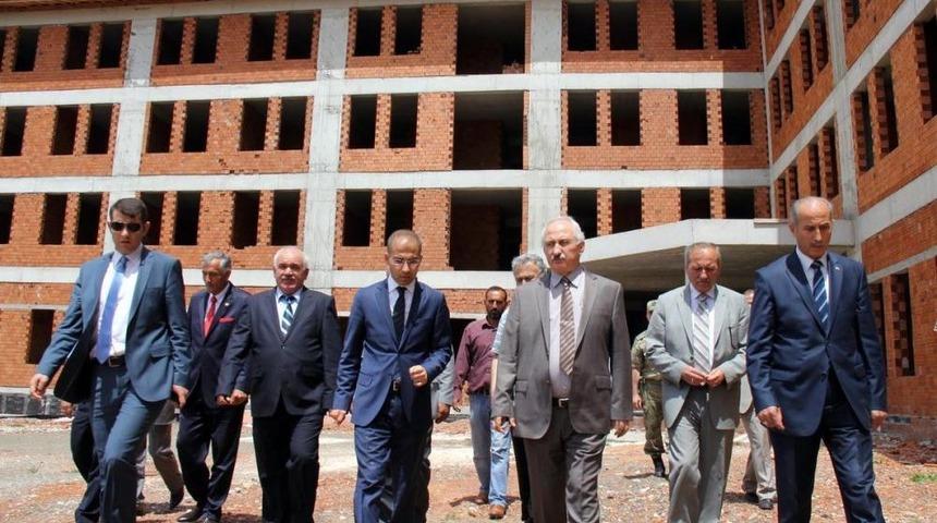 Vali Barut, Hafik'te Incelemelerde Bulundu