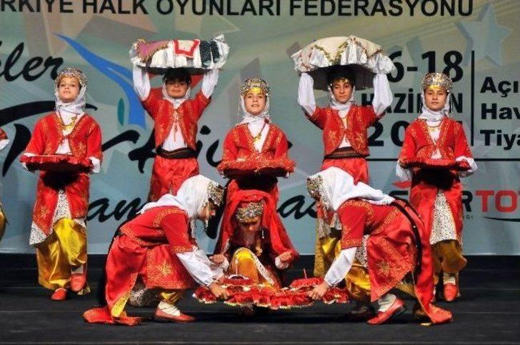 Minikler Halk Oyunları Şampiyonası Sona Erdi G5