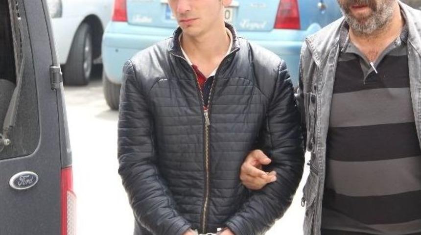 Arkadaşını &Ouml;ld&uuml;ren Gencin Yargılanmasına Başladı