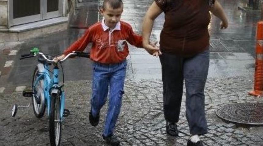 Yağmur Bandırmalıları Hazırlıksız Yakaladı