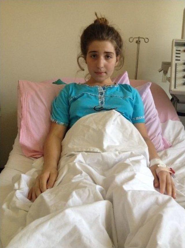 (&ouml;zel Haber) 14 Yaşındaki Mine &Ouml;l&uuml;m&uuml;n Eşiğinden D&ouml;nd&uuml; 1