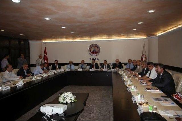 Trabzon İ&ccedil;in Gelişim Stratejisi 2014 Yılı İlk Toplantısı Yapıldı 1