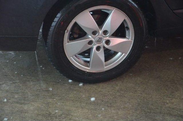 &Ccedil;orlu&rsquo;da Dolu Yağışı Hayatı Fel&ccedil; Etti 1