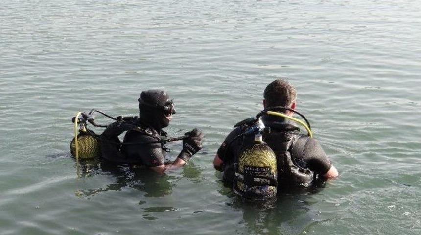 Dicle Nehri 2 Can Aldı, Bir Kişi De Kayboldu