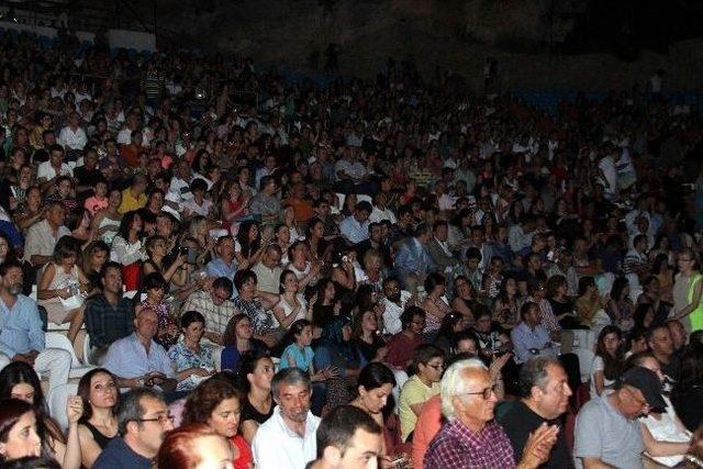 Fazıl Say’dan “ilk Şarkılar” Konseri