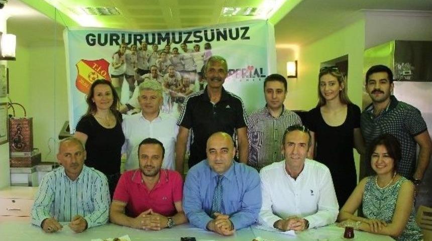 &Ouml;zel İmperial Hastanesi İdmanocağı'na Sponsor Oldu