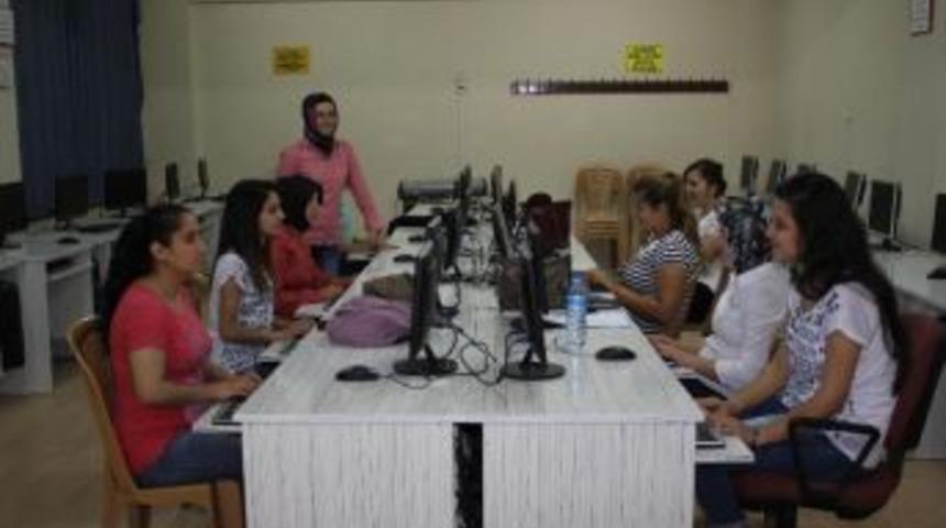 Korkuteli'nde Hızlı Klavye Kullanımı Kursu A&ccedil;ıldı