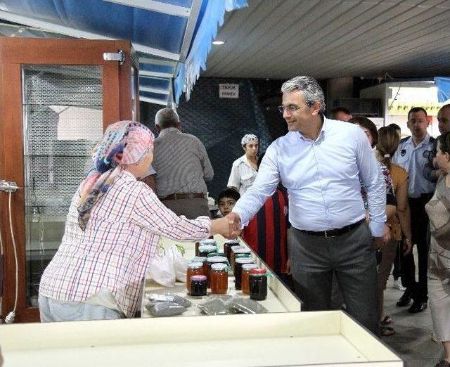 Karşıyaka da Pazaryerleri Yenileniyor 2