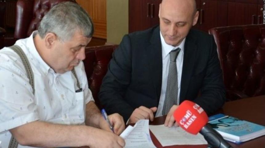 &Ccedil;om&uuml; İlahiyat Fak&uuml;ltesi Cami Protokol&uuml; İmzalandı