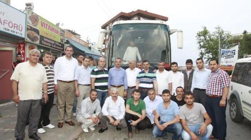 Başkan K&ouml;şker Gen&ccedil;leri Yalnız Bırakmadı